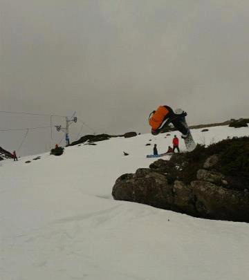 Destacada actuaci&oacute;n de Iv&aacute;n Salvador en los Campeonatos de Espa&ntilde;a de Snowboard Cross